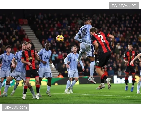 专栏:英超中下游球队普遍采用5后卫,是务实还是保守? 专栏:英超中下游球队普遍采用5后卫,是务实还是保守?